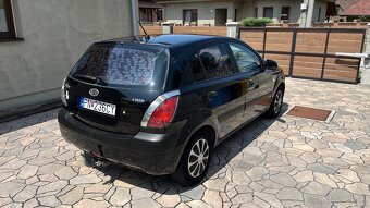 Kia Rio 1.5CRDI 2008 - 7