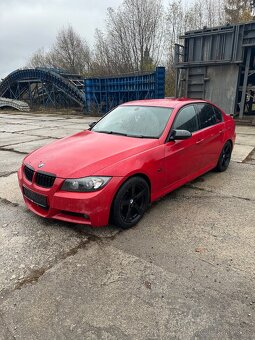 Rozpredam bmw e90 318i Mpaket - 7