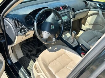 Škoda Octavia 2.0 FSI 110 kW – Elegance, rok 2005, béžový ko - 7