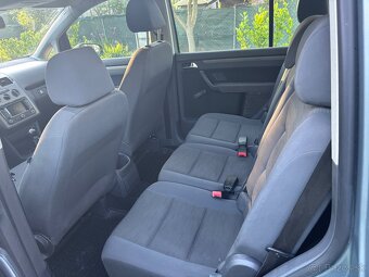 Volkswagen Touran 1.9 TDI, 7 Miestny, 2010 - 7