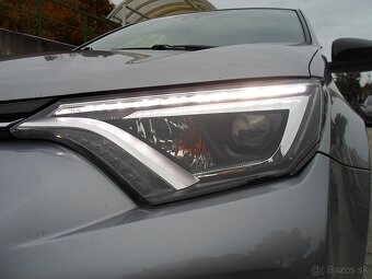 Toyota RAV4 2.5 Hybrid 197 PS,automat,kamera,keyless,LED - 7