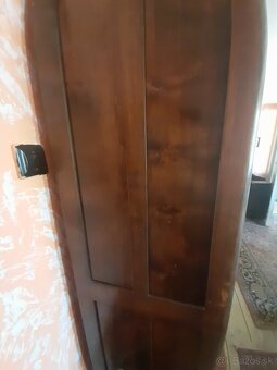 Šatník, starožitné skrine - 7