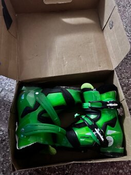 Detské lyžiarky Elan 32,5 zeleno-čierne - 7