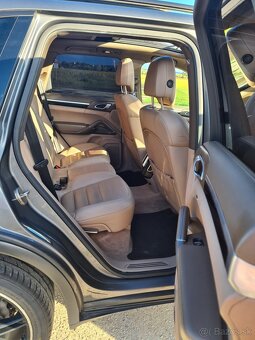 Porsche cayenn 3.6 - 7
