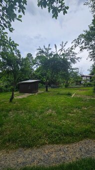 Vinica POZEMOK s chatkou - 7
