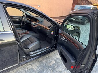 Mercedes W221 320CDI - 7