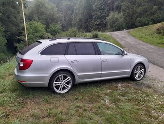 Skoda Superb 2.0Tdi - 7