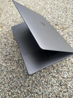 MacBook Pro 16” 2019 A2141 - 7