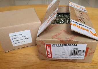 Konfirmáty, spojovačky, podpery, skrutky do dreva. - 7