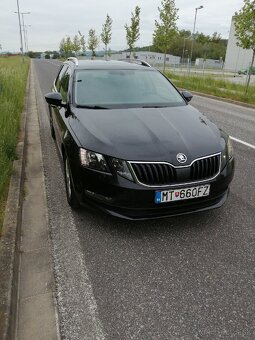 Škoda Octavia Combi TDi - 7