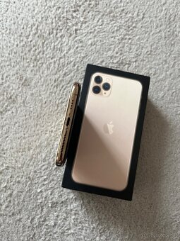 Apple iPhone 11 pro max 256 gb Gold - 7