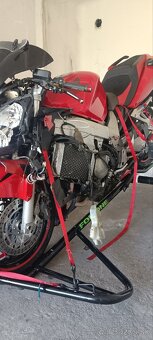 Honda VFR 800 - 7