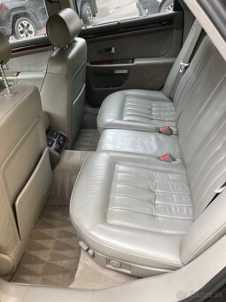 Predám Audi S8 d2, r.v.2001 automat 4.2l benzin, 4x4 265kW - 7