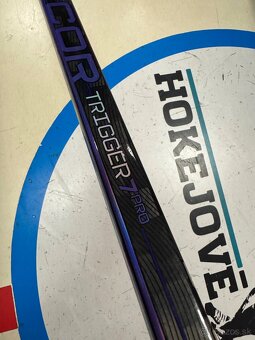 VERBEEK UPLNE NOVA PROFI HOKEJKA CCM RIBCOR TRIGGER 7PRO - 7