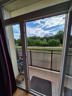 NA PREDAJ 2i byt v lukratívnej časti obce NEMŠOVÁ - 7