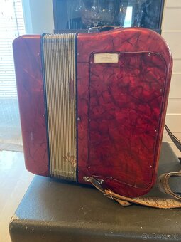 Heligonka Hohner Ouverture IV CF + Kufor (4hlasná) - 7