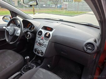 Opel Corsa 1.2 16V 63kw 2013 Facelift Garážované - 7