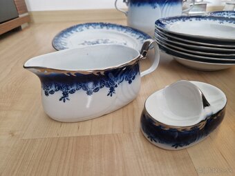 Jedálenský servis - 7