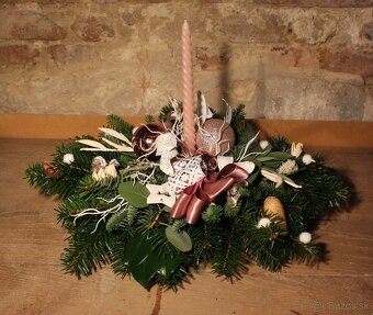 Vianočný svietnik s čerstvej čečiny - 7