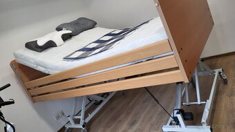 Elektrická polohovacia posteľ s matracom 140x220cm do 350kg - 7