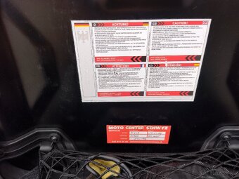 Predam 45 litrovy zadny box na moto - 7