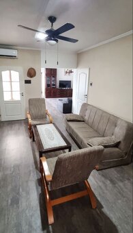 V širšom centre Malaciek, átriový jednopodlažný rod.dom s ba - 7