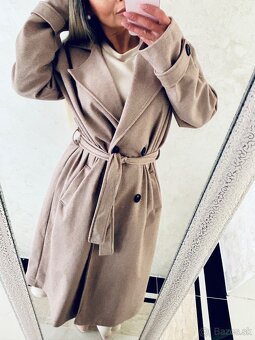 Damsky elegantny kabat Latte - 7