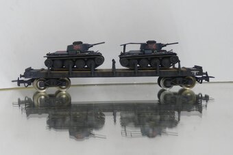 nemecky vojensky vlak  H0 - 7