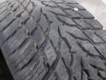 205/60R16 NOKIAN- DUNLOP sada zimných pneumatik - 7