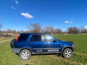 Predám Hondu CRV - 7