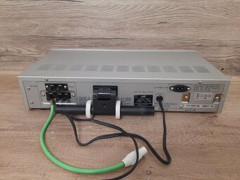 Vintage zosilňovač +Tuner JVC - 7