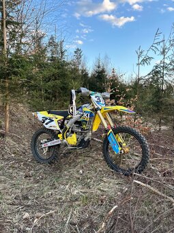 Suzuki RMZ 450 - 7