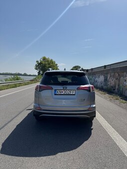 Toyota Rav4 2.5 Hybrid Trend AWD + winter paket(Odpočet DPH) - 7