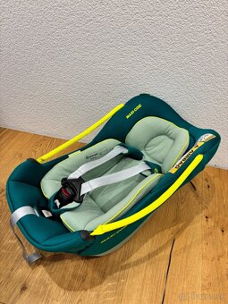 Maxi-Cosi Coral 360 + FamilyFix 360 - 7