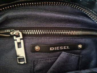 Diesel chlpatá kabelka - 7