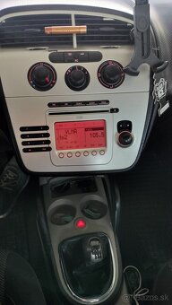 Predám Seat altea 1,4 tsi 92kw benzín - 7