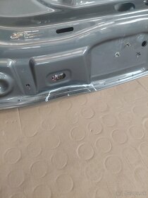 VOLKSWAGEN TUAREG 1  FACELIFT PREDNÁ KAPOTA - 7