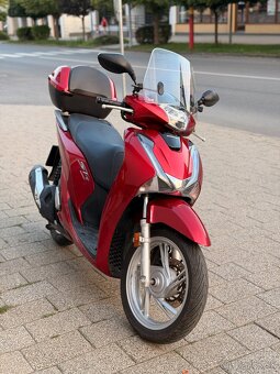 Skúter Honda 125 - 7