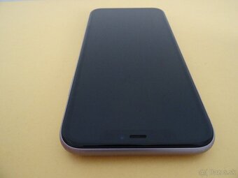 iPhone 11 64GB PURPLE - ZÁRUKA 1 ROK - 100% BATERIA - 7
