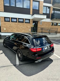 MERCEDES E 300D 4-MATIC W213 - 7