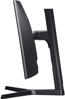 Samsung QLED 144Hz - 7