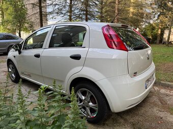 Fiat Punto Grande - 7