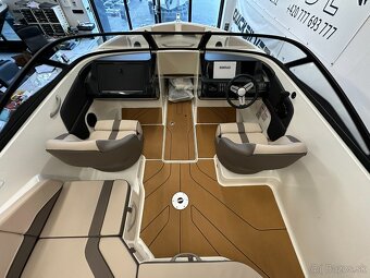 BAYLINER V20i Bowrider + MERCRUISER 4.5l V6 MPI 250ps - 7