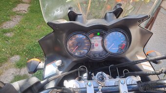 Suzuki V-Strom DL 650 - 7
