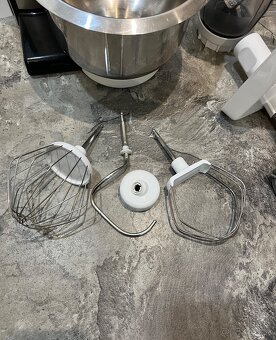 Bosch MUM 48A1/05 kuchynský robot plus príslušenstvo - 7