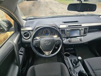 Toyota RAV4 2,0 D-4D - 7