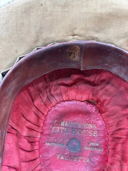 Tropická helma (Pith Helmet) – C. Magri & Sons, - 7