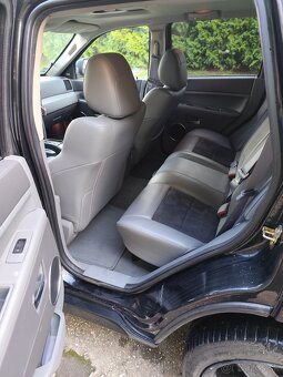 Jeep Grand Cherokee srt8 - 7