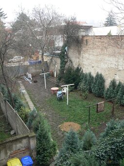 Prenájom 3-i bytu v širšom centre Bratislavy - 7