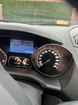 Ford Kuga - 7